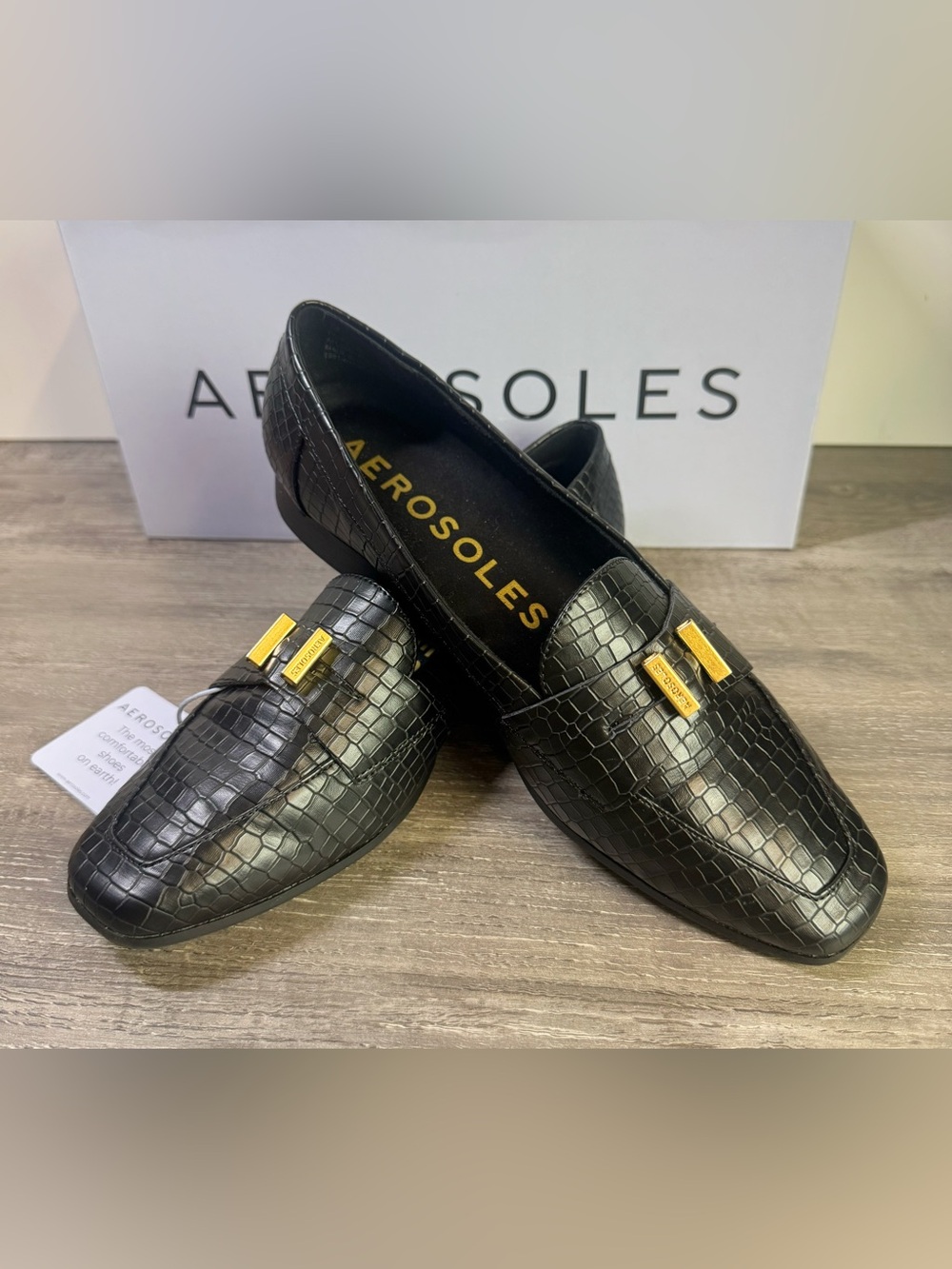 AEROSOLES Paulette Black Croc-Embossed Comfort Loafers Gold Hrdwre SZ 7M $110